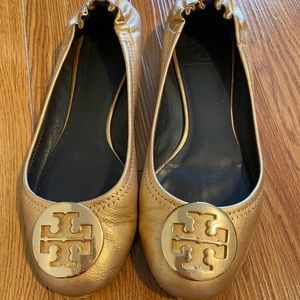 Tory Burch flat shoes in great condition